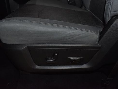 Used 2018 RAM 1500 Big Horn AWD/4WD image 33