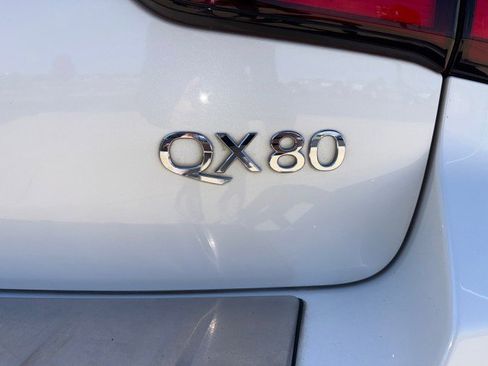 Used 2018 INFINITI QX80 2WD w/ Driver Assistance Package image 10