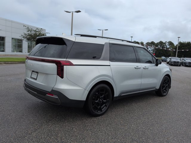 Used 2025 Kia Carnival SX Prestige FWD image 5