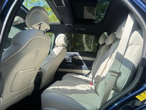 Certified 2026 Genesis GV80 3.5T Prestige AWD/4WD image 25