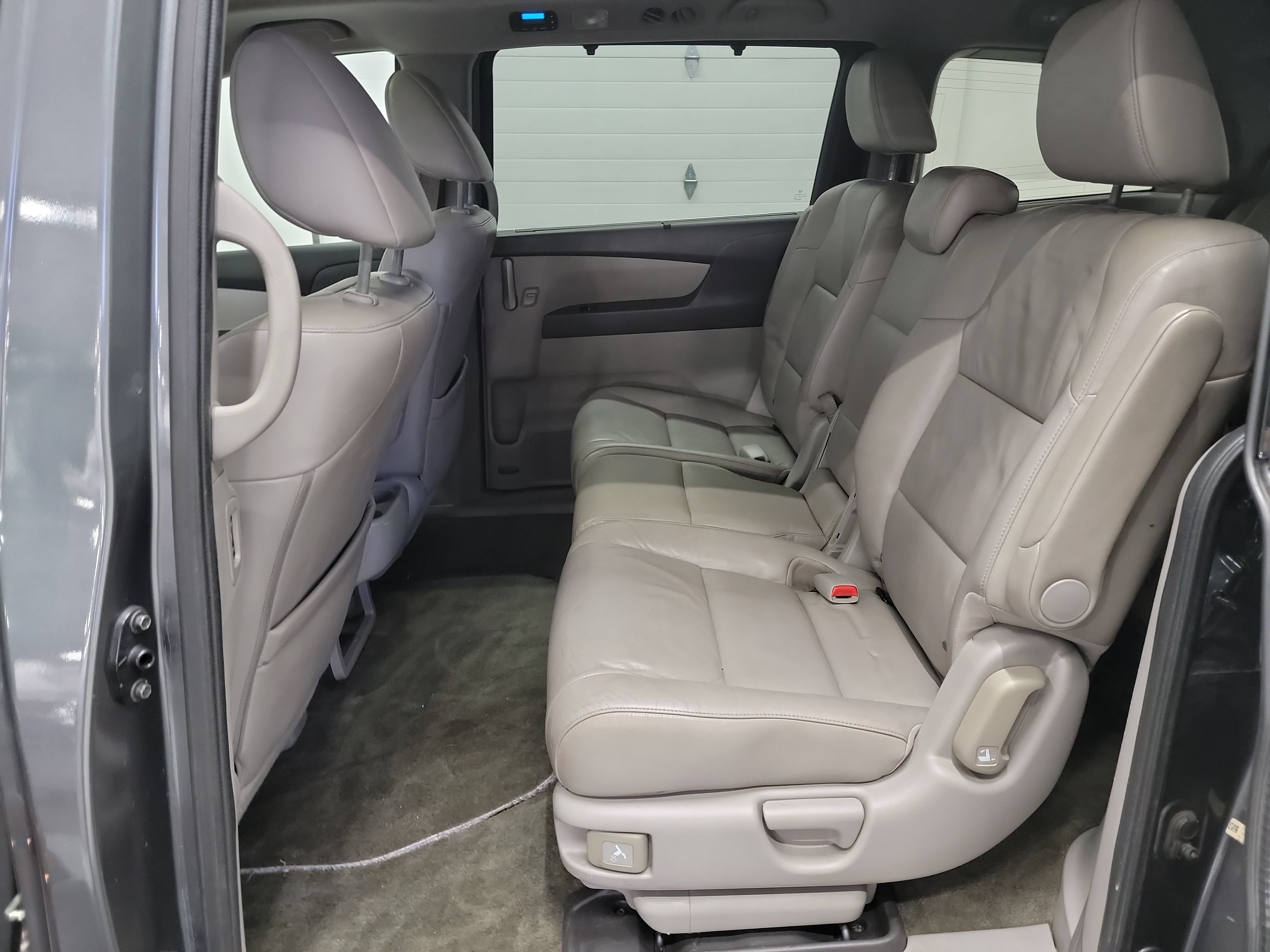 Used 2013 Honda Odyssey Touring image 28