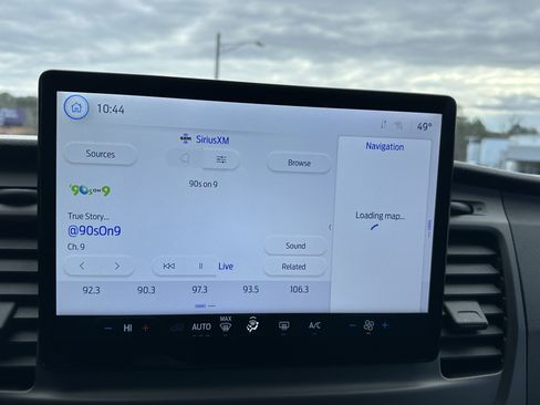 Used 2022 Ford Transit 350 XLT image 28