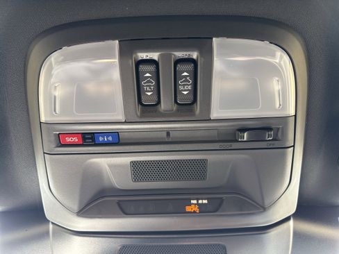 New 2026 Subaru Crosstrek 2.5i Wilderness w/ Wilderness Package image 27