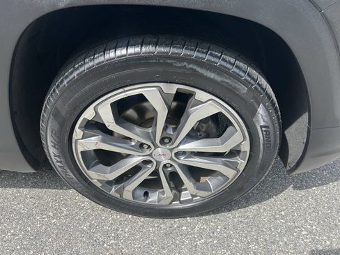 Used 2019 GMC Terrain SLT w/ Preferred Package AWD/4WD image 28