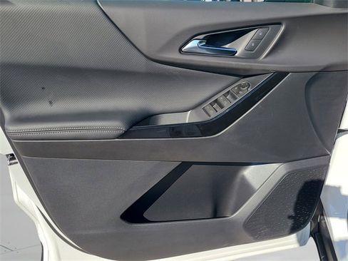 New 2026 Chevrolet Equinox LT w/ Midnight Edition image 18