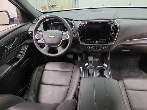 Used 2023 Chevrolet Traverse High Country w/ LPO, Floor Liner Package AWD/4WD image 14