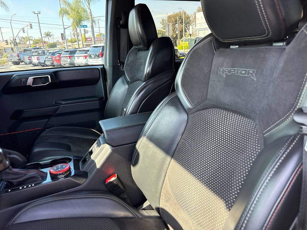 Certified 2025 Ford Bronco Raptor AWD/4WD image 24