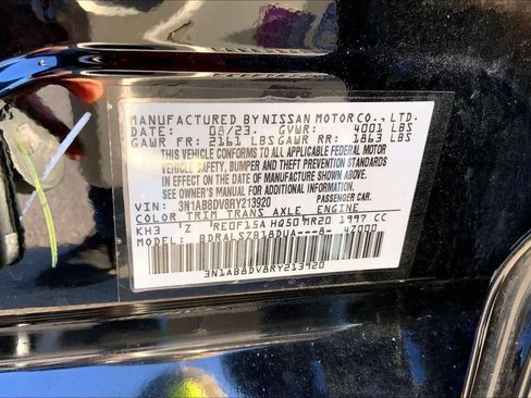 Used 2024 Nissan Sentra SR w/ SR Premium Package image 35