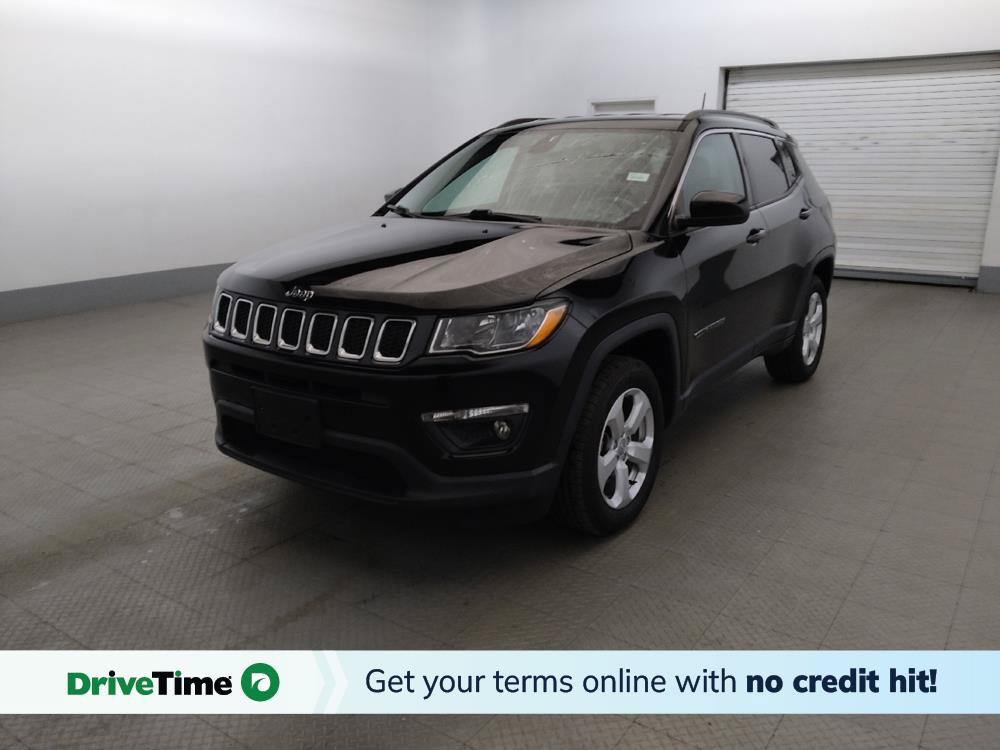 Used 2018 Jeep Compass Latitude w/ Popular Equipment Group AWD/4WD image 1