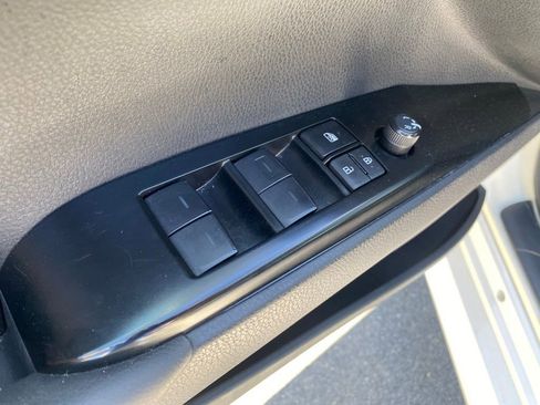 Used 2025 Toyota Camry LE image 13