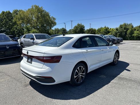 New 2025 Volkswagen Jetta Sport image 6