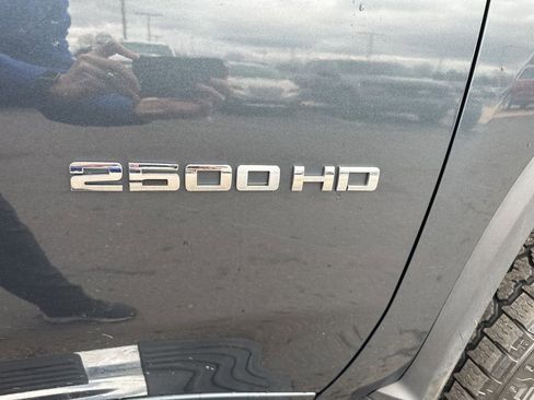 Used 2020 Chevrolet Silverado 2500 High Country w/ Z71 Off-Road Package image 40