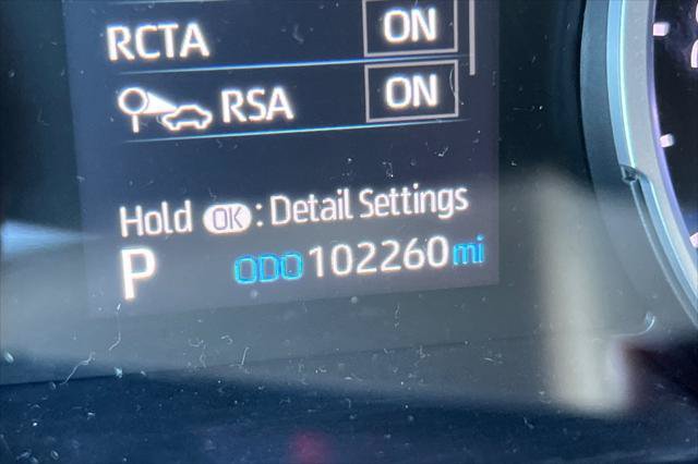 Certified 2022 Toyota RAV4 LE AWD/4WD image 28