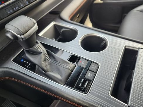 Certified 2022 Toyota Sienna XSE FWD image 19