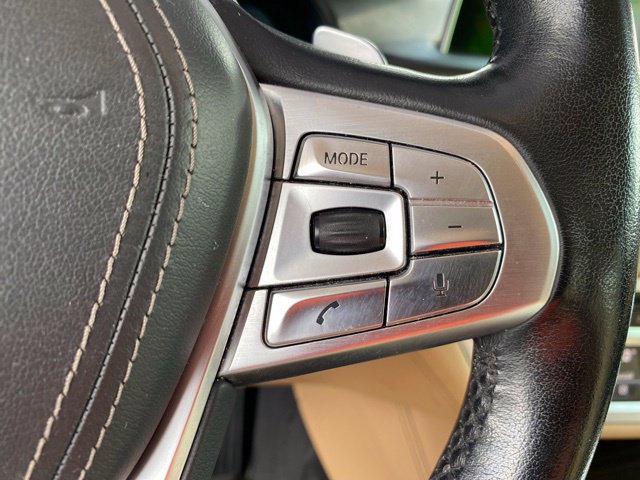 Used 2016 BMW 750i xDrive AWD/4WD image 21