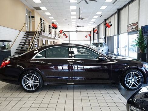 Used 2014 Mercedes-Benz S 550 Sedan image 20