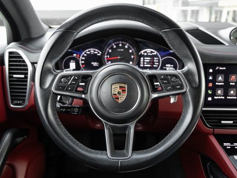 Certified 2023 Porsche Cayenne image 13