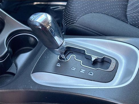 Used 2017 Dodge Journey SXT w/ Safe & Sound Group image 17