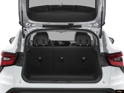 New 2026 Chevrolet Trax RS w/ Driver Confidence Package image 9