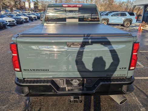 Used 2025 Chevrolet Silverado 2500 LTZ w/ Trail Boss Package image 9