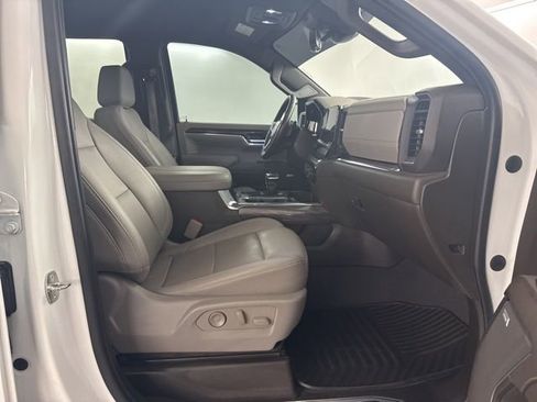 Certified 2023 Chevrolet Silverado 1500 LTZ w/ Technology Package image 13