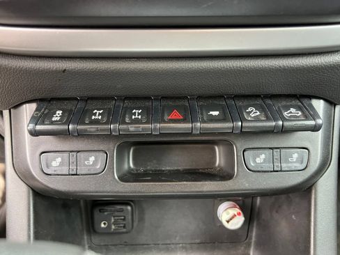 Used 2021 Chevrolet Colorado ZR2 AWD/4WD image 16