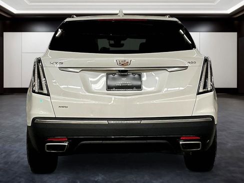 Certified 2025 Cadillac XT5 Sportv w/ Technology Package image 5