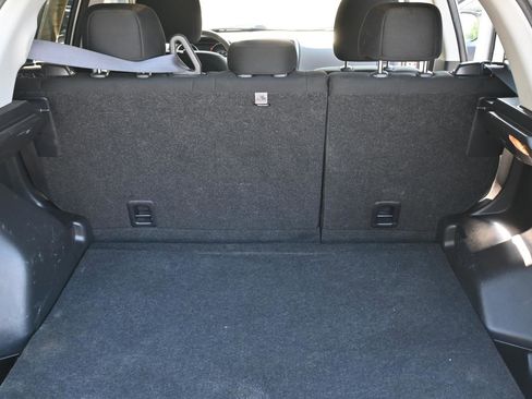 Used 2018 Mitsubishi Outlander Sport ES FWD image 10