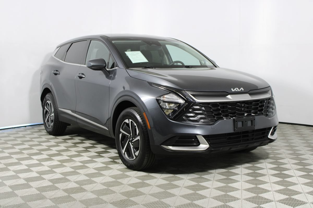 Used 2023 Kia Sportage LX AWD/4WD image 24