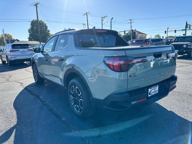 Used 2024 Hyundai Santa Cruz SEL w/ Activity Package FWD image 6