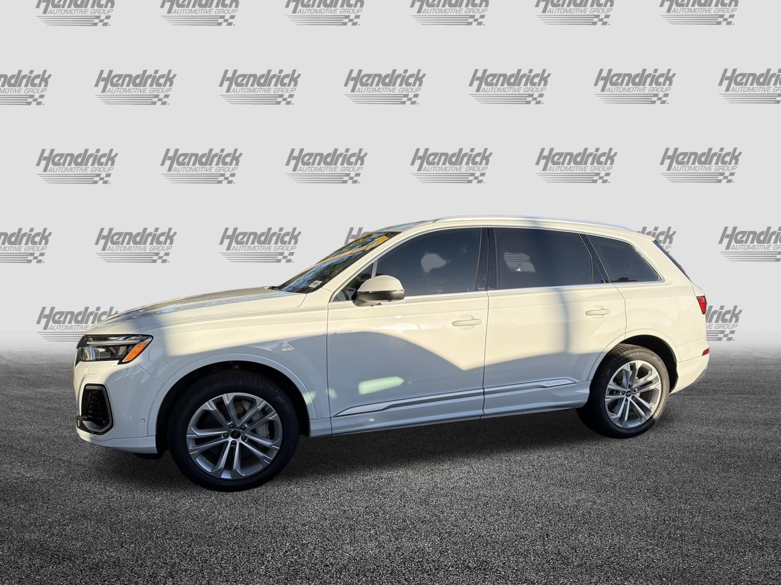 Used 2025 Audi Q7 2.0T Premium Plus AWD/4WD image 6