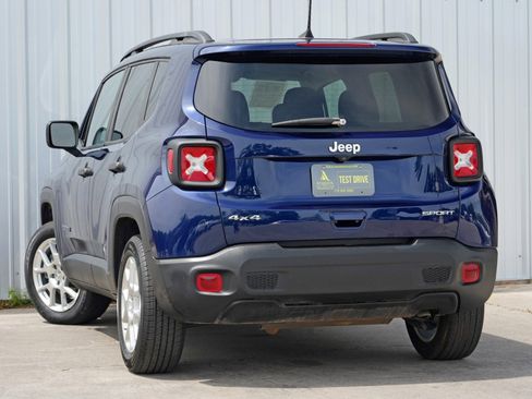 Used 2019 Jeep Renegade Sport w/ Sport Appearance Group image 5