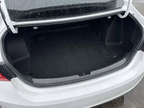 Used 2023 Chevrolet Malibu LT image 11