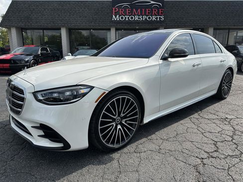 Used 2022 Mercedes-Benz S 580 S 580 4MATIC w/ Red Interior M image 1