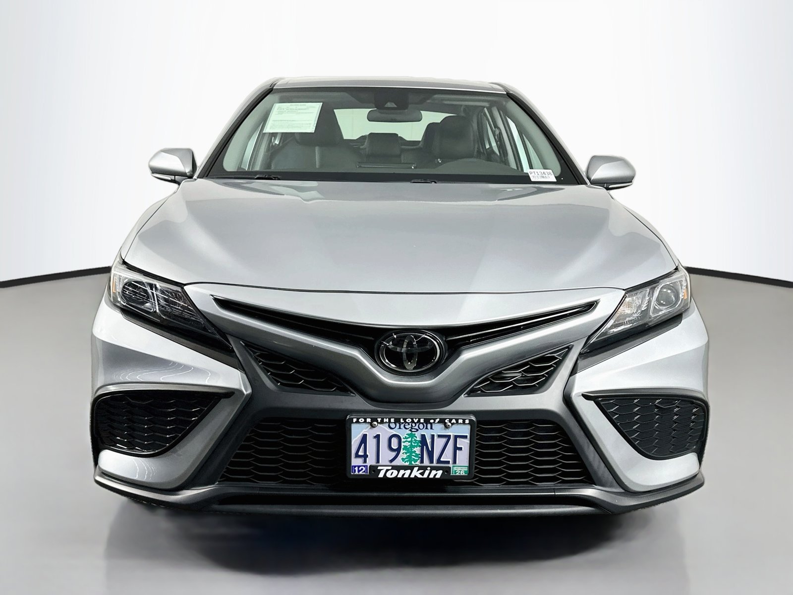 Certified 2023 Toyota Camry SE w/ Cold Weather Package FWD image 2