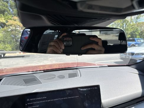 New 2026 BMW 530i xDrive w/ M Sport Package image 15