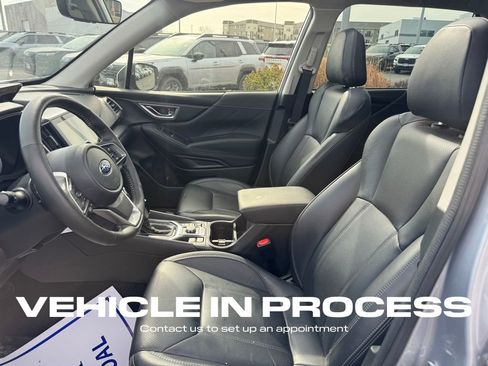 Used 2023 Subaru Forester Touring w/ Popular Package #2 image 11