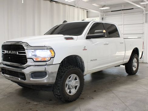 Used 2019 RAM 2500 Big Horn AWD/4WD image 4