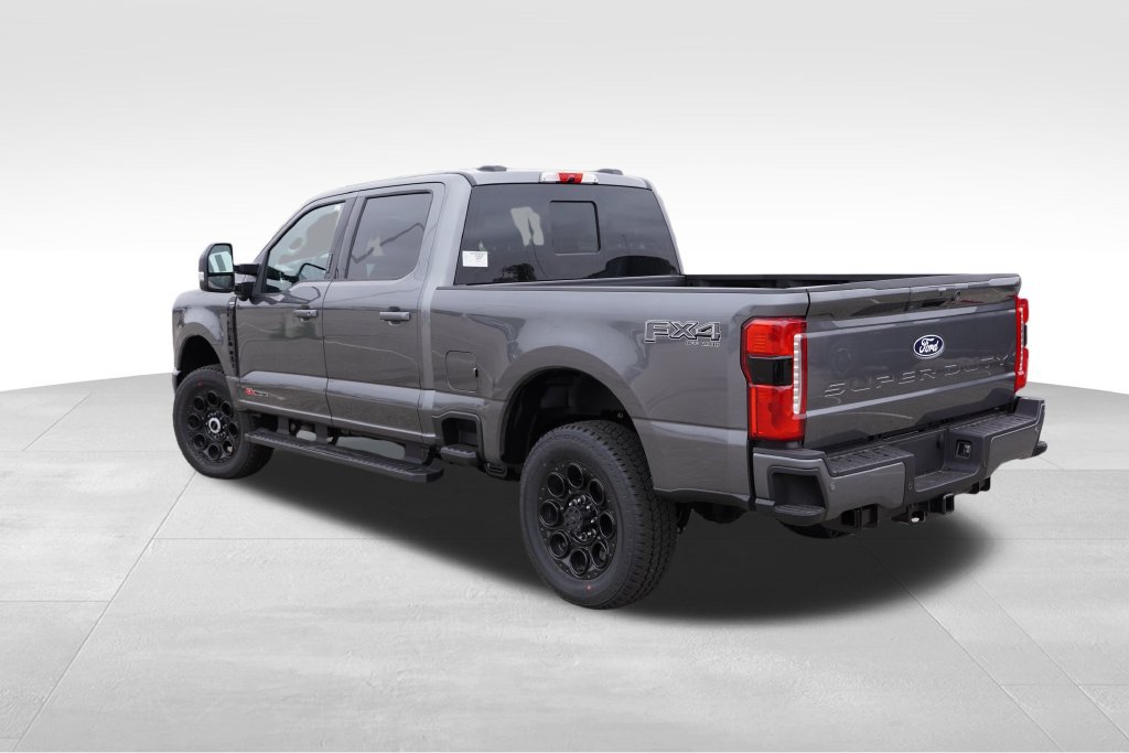 New 2027 Ford F350 Lariat w/ Black Appearance Package AWD/4WD image 5