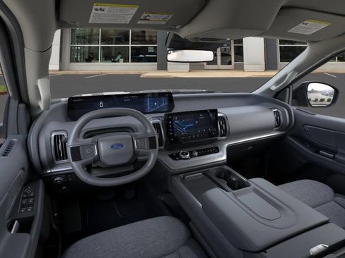 New 2026 Ford Expedition Max Active AWD/4WD image 9