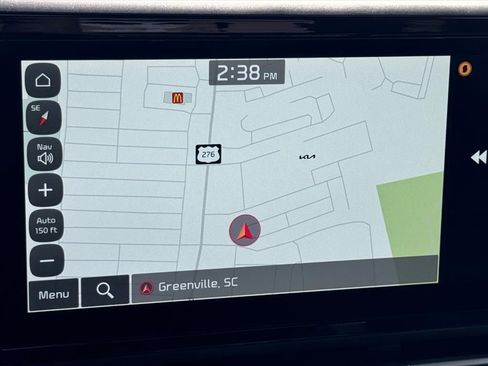 Used 2024 Kia Carnival EX FWD image 22