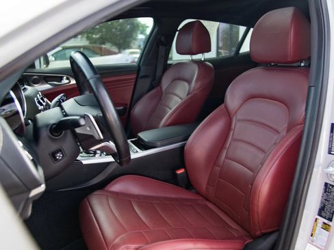Used 2022 Kia Stinger GT2 w/ Red Interior Color Package RWD image 20