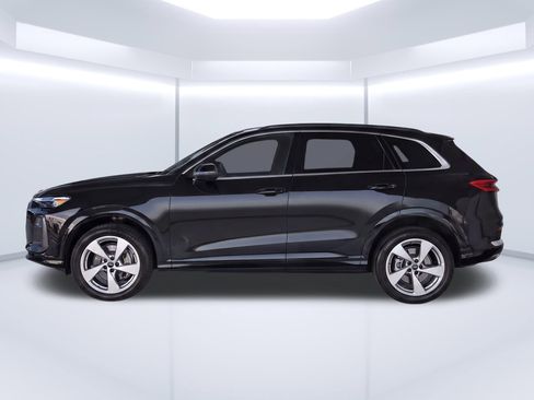 Certified 2025 Audi Q5 Premium Plus w/ Premium Plus AWD/4WD image 6