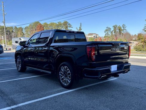 Used 2023 GMC Sierra 1500 Denali Ultimate image 9
