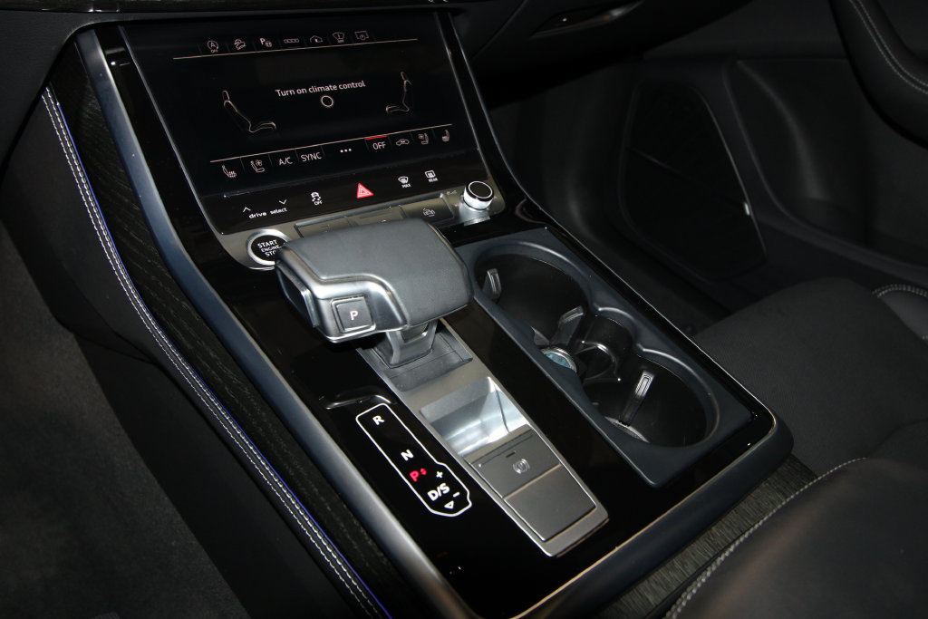 Used 2025 Audi Q7 3.0T Prestige w/ Prestige Package AWD/4WD image 18