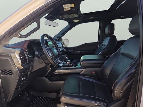 Used 2021 Ford F150 Lariat w/ Equipment Group 502A High image 11