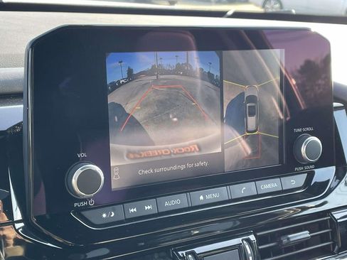 Used 2024 Nissan Pathfinder Rock Creek image 27