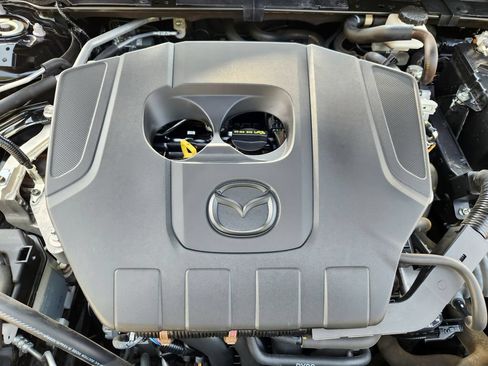 Used 2025 MAZDA MAZDA3 s FWD image 32