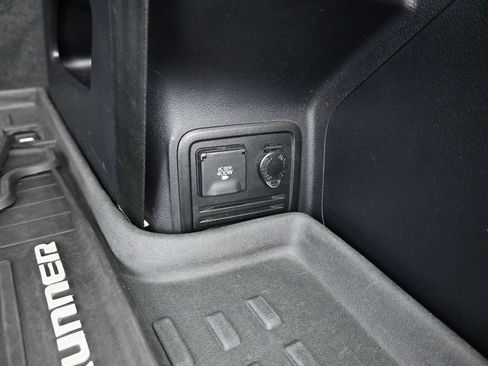 Used 2015 Toyota 4Runner SR5 Premium AWD/4WD image 38