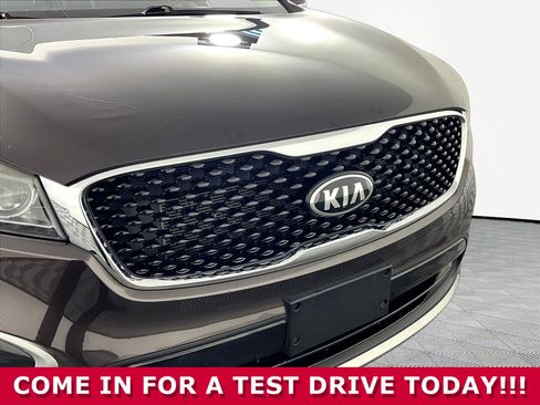 Used 2016 Kia Sorento EX FWD image 33